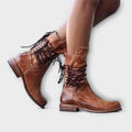 Carmen – Aruna Tahi Stiefel